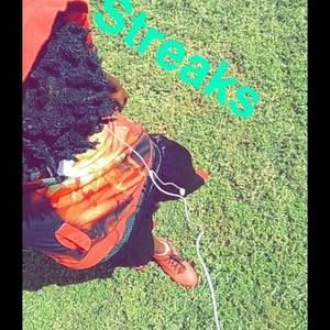 Meet your Posher, Cj